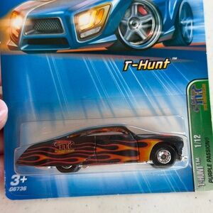 Hot Wheels 2005 T-Hunt Purple Passion 10th Anniversary Carded